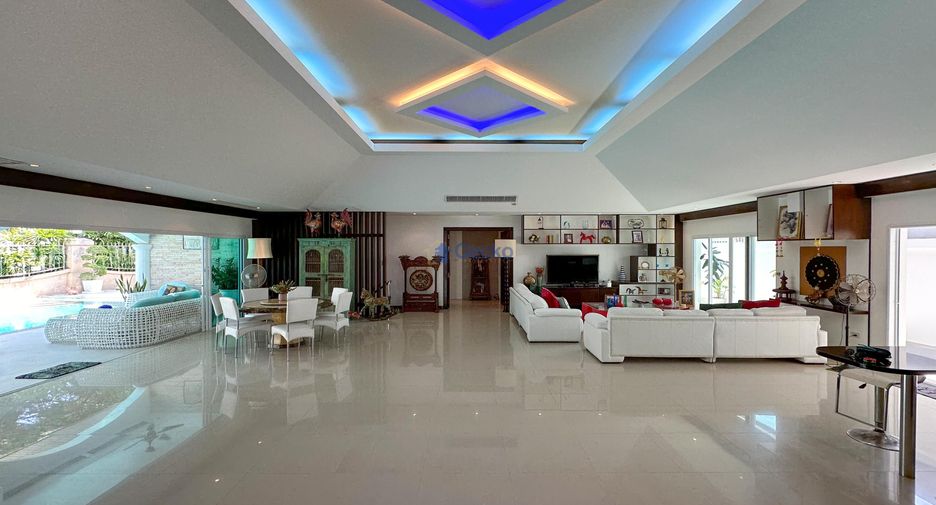 For sale 3 bedrooms house in Jomtien, Pattaya