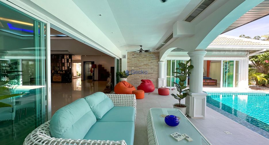 For sale 3 bedrooms house in Jomtien, Pattaya