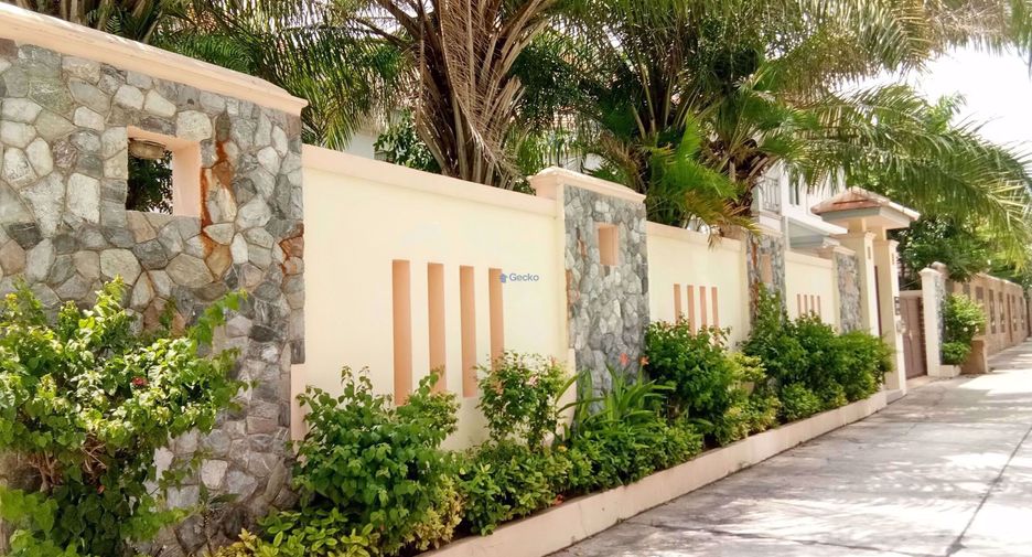 For sale 4 ベッドルーム house in Jomtien, Pattaya