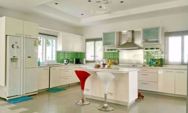 À vendre 4 chambres maison à Jomtien, Pattaya