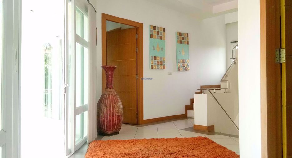 For sale 4 ベッドルーム house in Jomtien, Pattaya