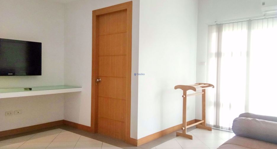 For sale 4 ベッドルーム house in Jomtien, Pattaya