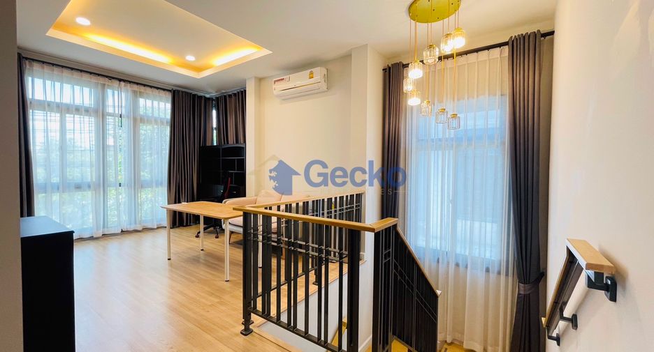 For sale 3 bedrooms house in East Pattaya, Pattaya