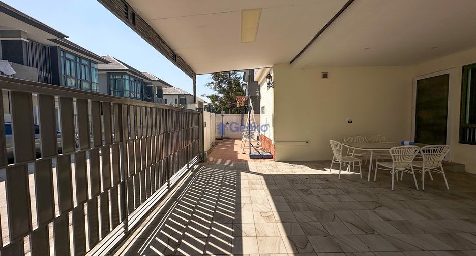 For rent and for sale 3 bedrooms house in East Pattaya, Pattaya