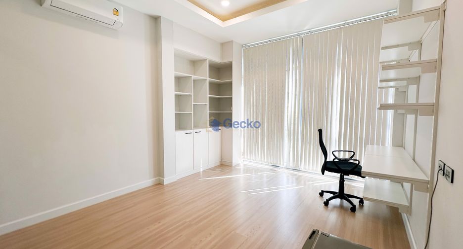 For rent and for sale 3 bedrooms house in East Pattaya, Pattaya