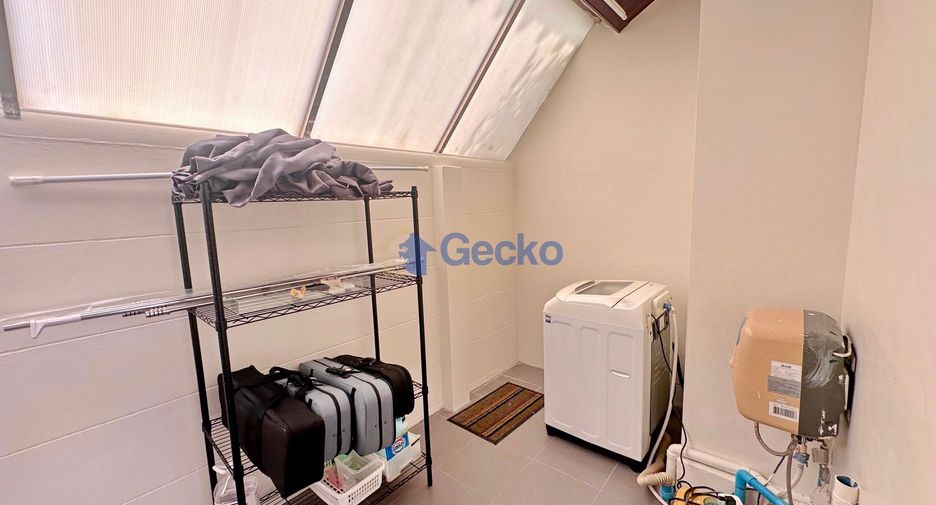 À vendre 4 chambres maison à Sattahip, Chonburi
