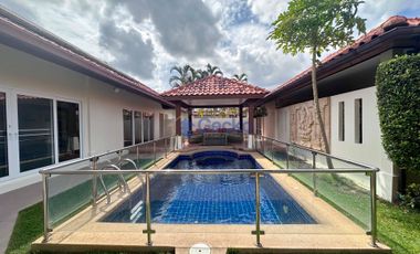 For sale 4 bedrooms house in Sattahip, Chonburi