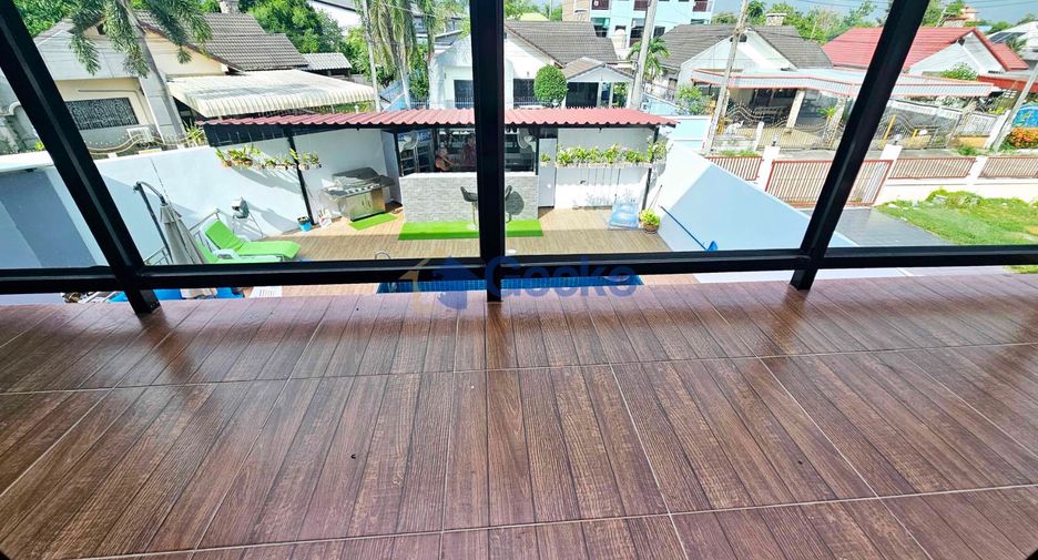For sale 8 ベッドルーム house in East Pattaya, Pattaya