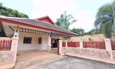 For sale 2 bedrooms house in East Pattaya, Pattaya