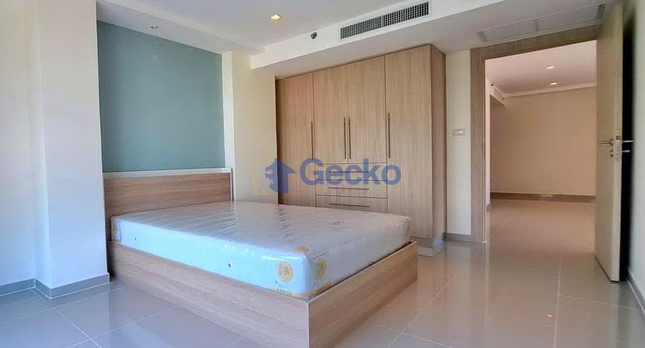 For sale 2 bedrooms condo in Pratumnak, Pattaya