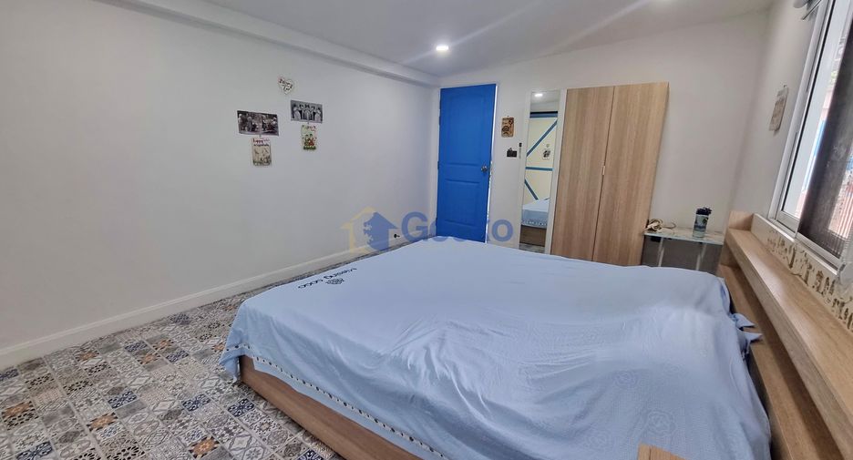 For sale 5 bedrooms house in Huay Yai, Pattaya