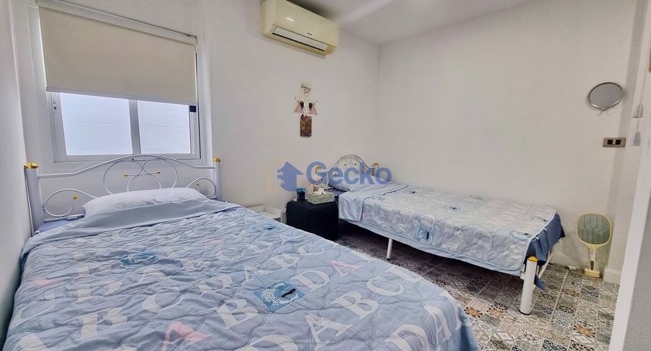 For sale 5 bedrooms house in Huay Yai, Pattaya