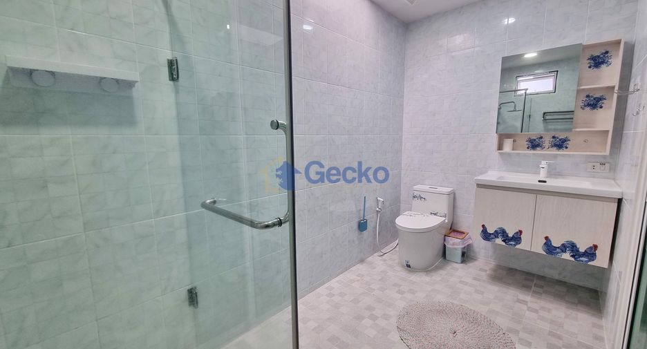 For sale 5 bedrooms house in Huay Yai, Pattaya