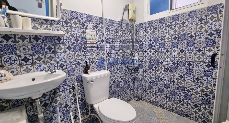 For sale 5 bedrooms house in Huay Yai, Pattaya