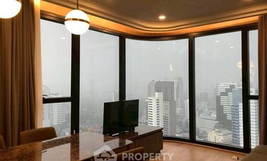 À louer 2 chambres condo à Bang Rak, Bangkok