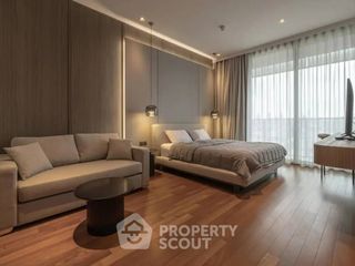 For rent 2 bedrooms condo in Khlong San, Bangkok