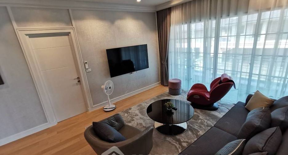 For rent 4 bedrooms house in Bang Khen, Bangkok