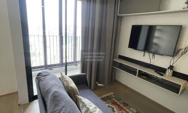 Condo en alquiler de 1 habitaciones en Bang Rak, Bangkok