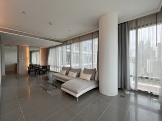 Wohnung zur Miete und zum Kauf mit 2 Zimmer in Pathum Wan, Bangkok