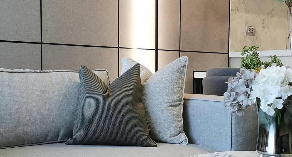 For rent and for sale 1 bed condo in Khlong Toei, Bangkok