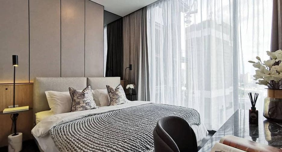 For rent and for sale 1 bed condo in Khlong Toei, Bangkok