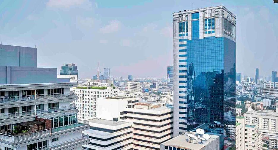 For rent 1 bed condo in Watthana, Bangkok