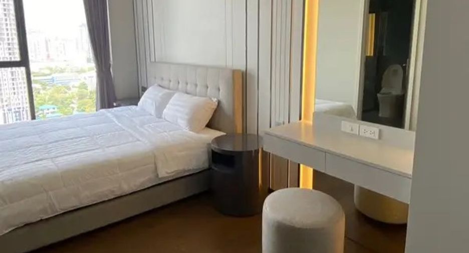 For rent 2 bedrooms condo in Khlong Toei, Bangkok