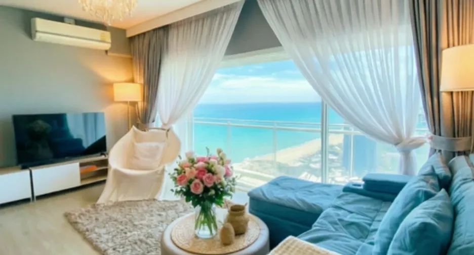 For sale 3 bedrooms condo in Jomtien, Pattaya