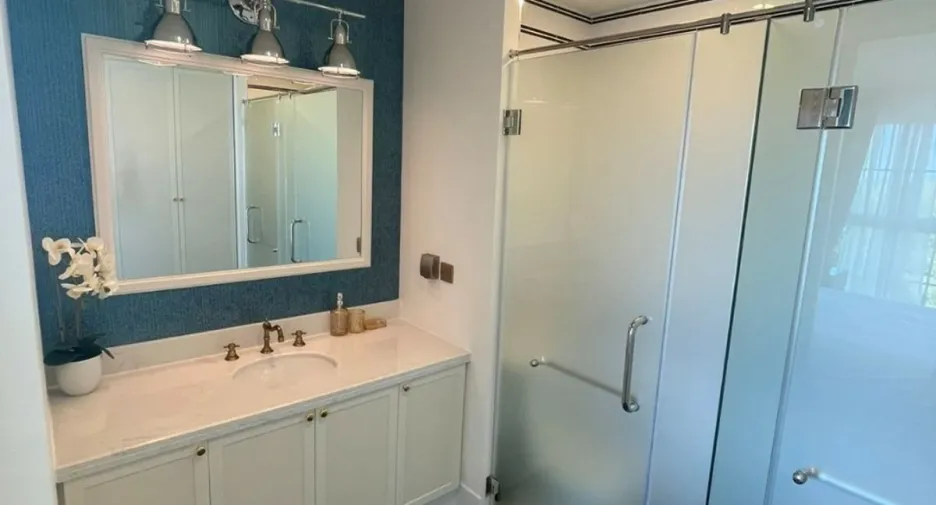 For rent 3 bedrooms condo in Sattahip, Chonburi