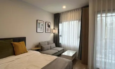 À louer studio condo à Khlong Toei, Bangkok
