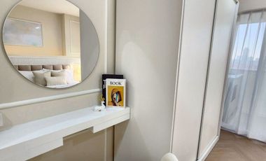 For sale 1 bed condo in Huai Khwang, Bangkok