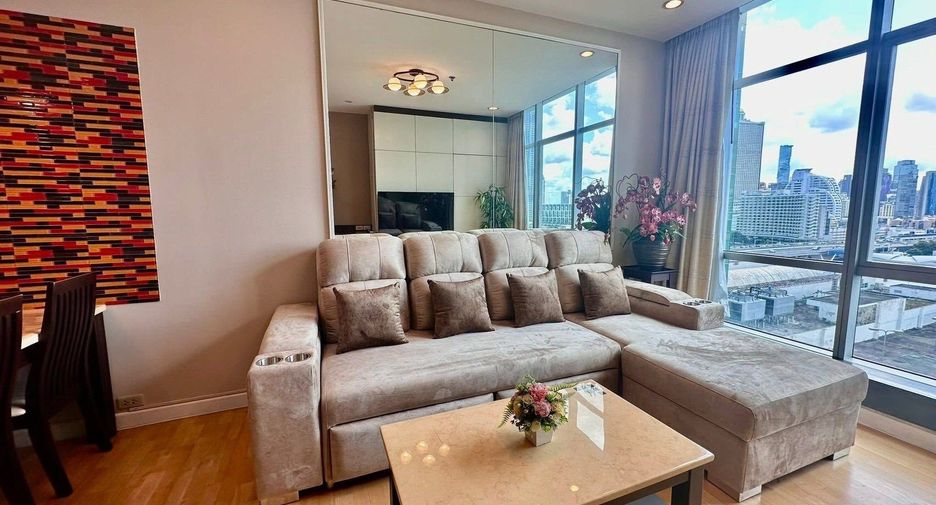 Condo en alquiler de 2 habitaciones en Sathon, Bangkok
