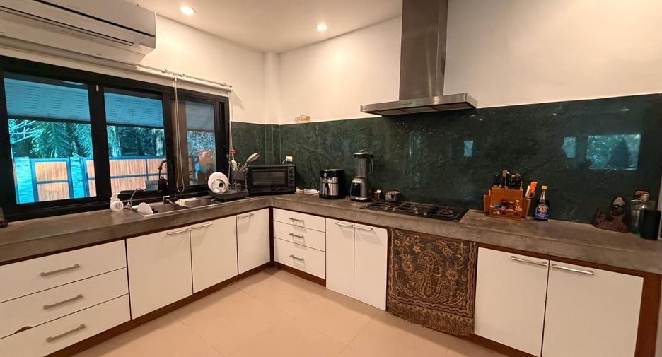À vendre 5 chambres maison à Mueang Krabi, Krabi