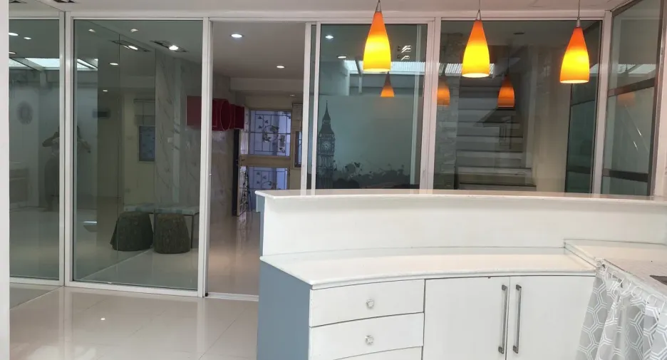 For sale 2 bedrooms townhouse in Wang Thonglang, Bangkok