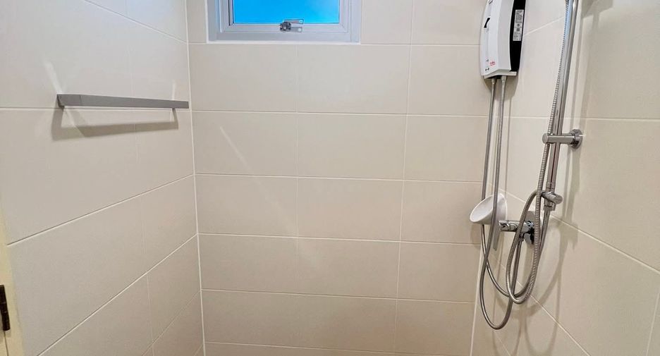 For sale 1 bed condo in Lat Phrao, Bangkok