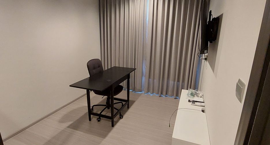 For rent 1 bed condo in Huai Khwang, Bangkok
