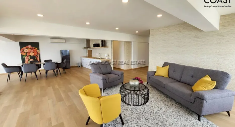 For rent 2 bedrooms condo in Jomtien, Pattaya