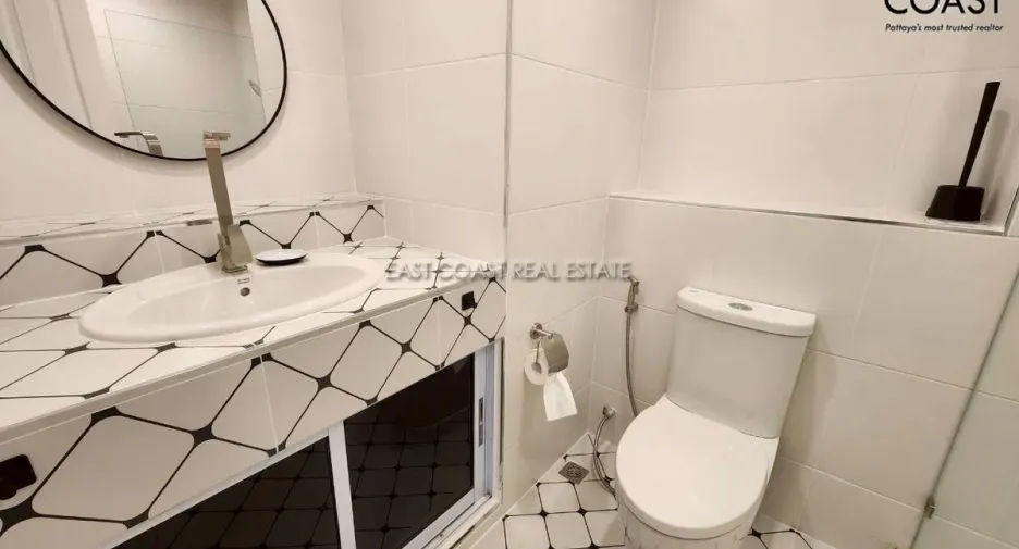 For rent 2 bedrooms condo in Jomtien, Pattaya