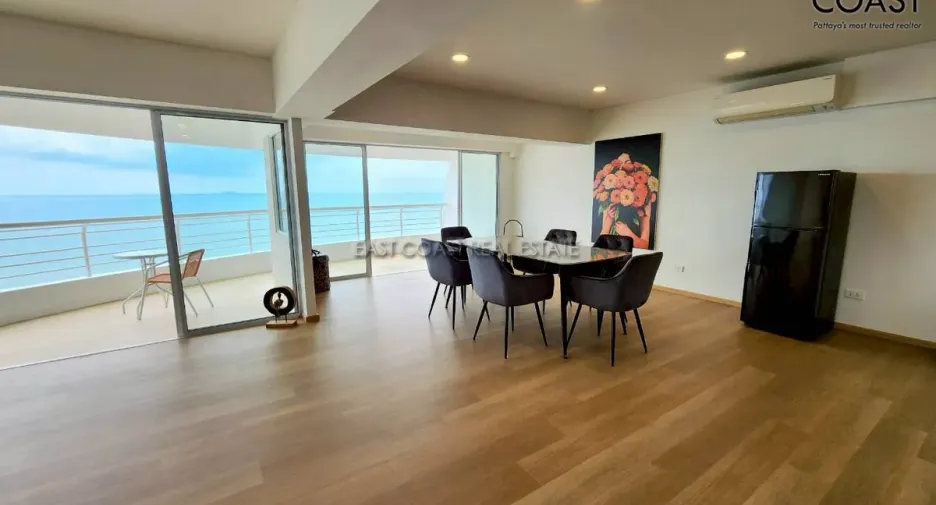 For rent 2 bedrooms condo in Jomtien, Pattaya
