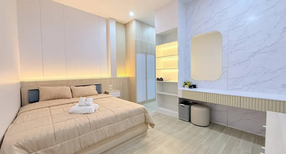 For rent 4 bedrooms villa in East Pattaya, Pattaya