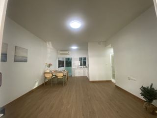 Reihenhaus zum Kauf mit 3 Zimmer in Bang Phli, Samut Prakan