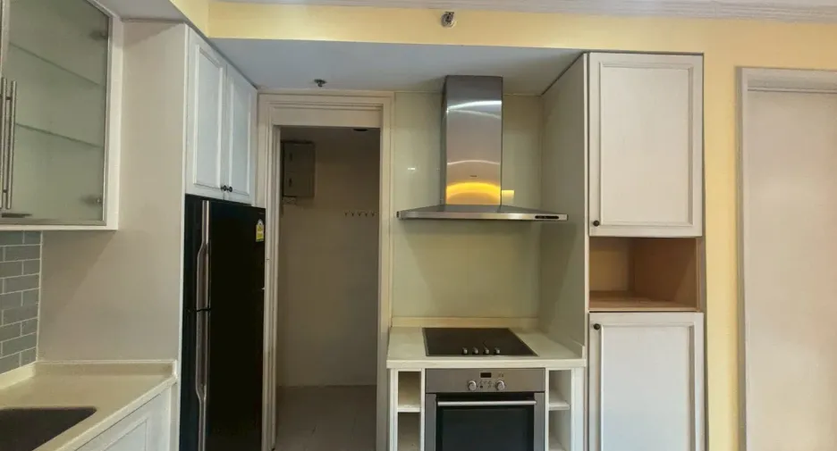 For sale and for rent 2 bedrooms condo in Sathon, Bangkok
