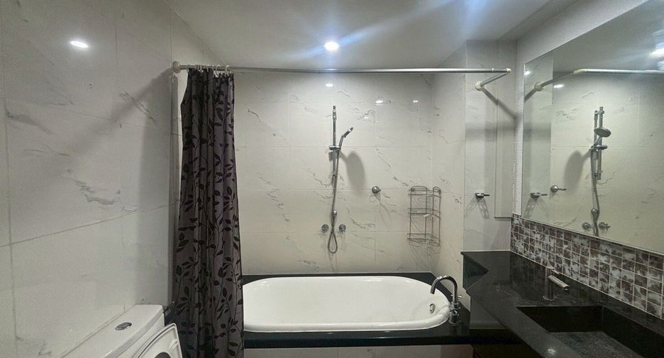 Wohnung zum Kauf und zur Miete mit 2 Zimmer in Sathon, Bangkok