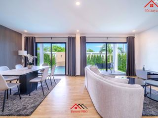 Casa en venta de 4 habitaciones en Bang Lamung, Chonburi