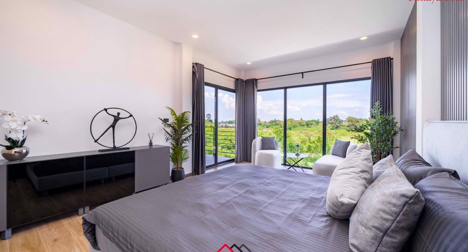 Haus zum Kauf mit 4 Zimmer in East Pattaya, Pattaya