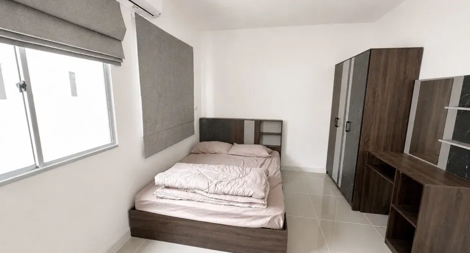 出租 3 卧室 独立屋 在 塔朗, 普吉