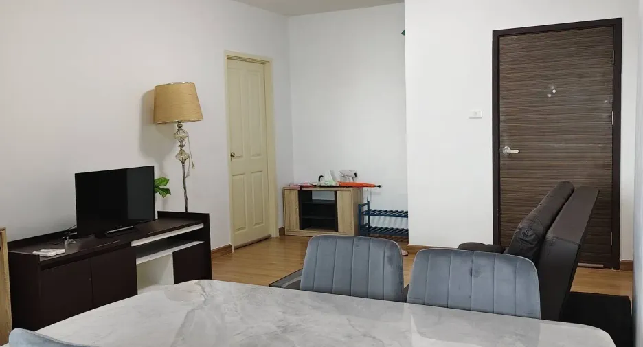 Wohnung zur Miete mit 2 Zimmer in Mueang Nonthaburi, Nonthaburi
