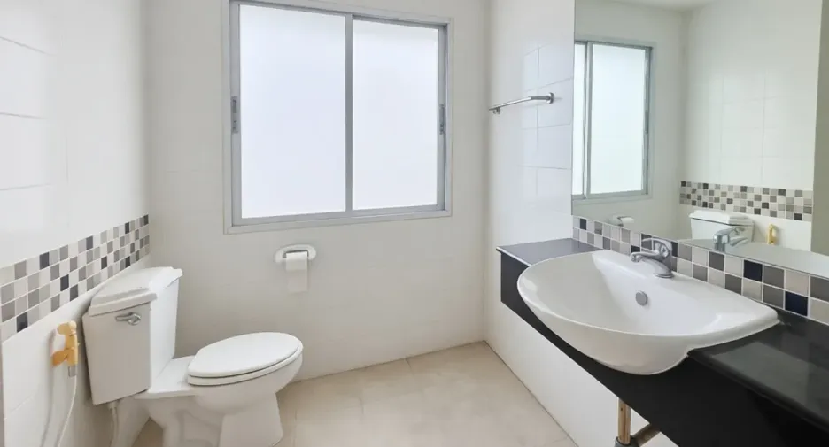 For sale 3 bedrooms townhouse in Pak Kret, Nonthaburi