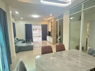 出租 3 卧室 独立屋 在 Mueang Khon Kaen, Khon Kaen