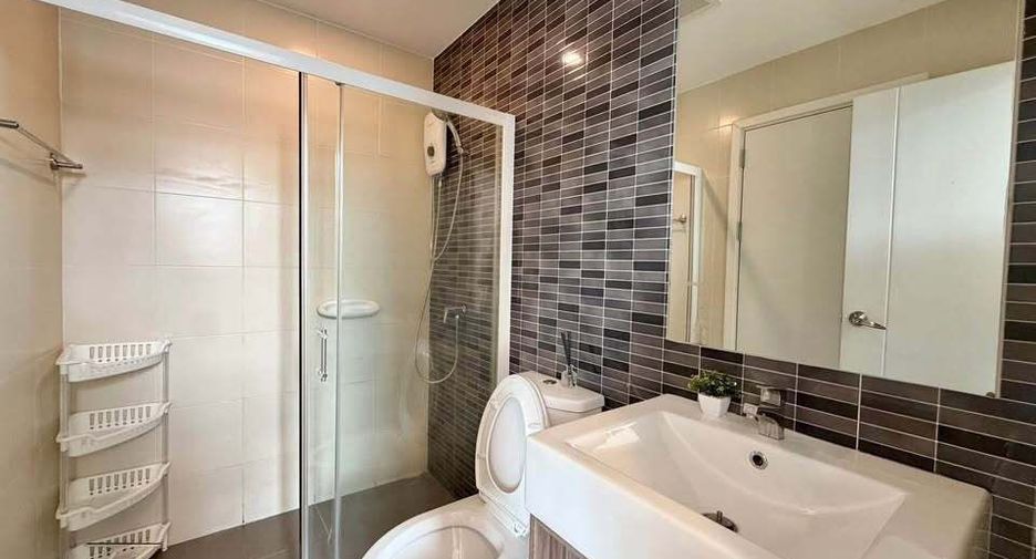 For rent 3 bedrooms townhouse in Kathu, Phuket